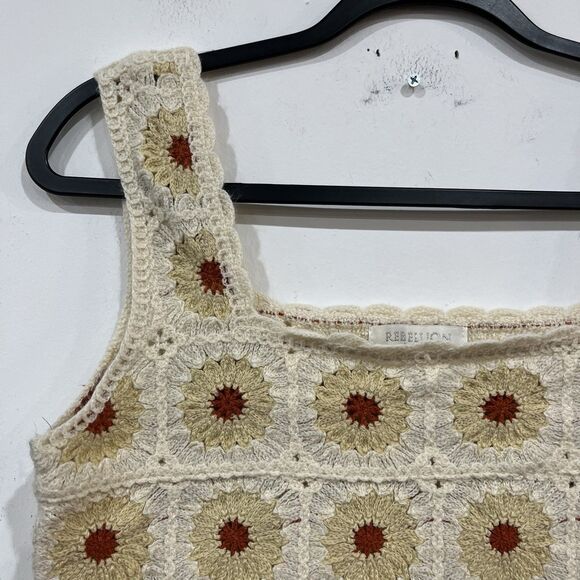 Rebellion Crochet Floral Granny Square Crop Tank Top Size Small Boho Festival - Picture 2 of 5